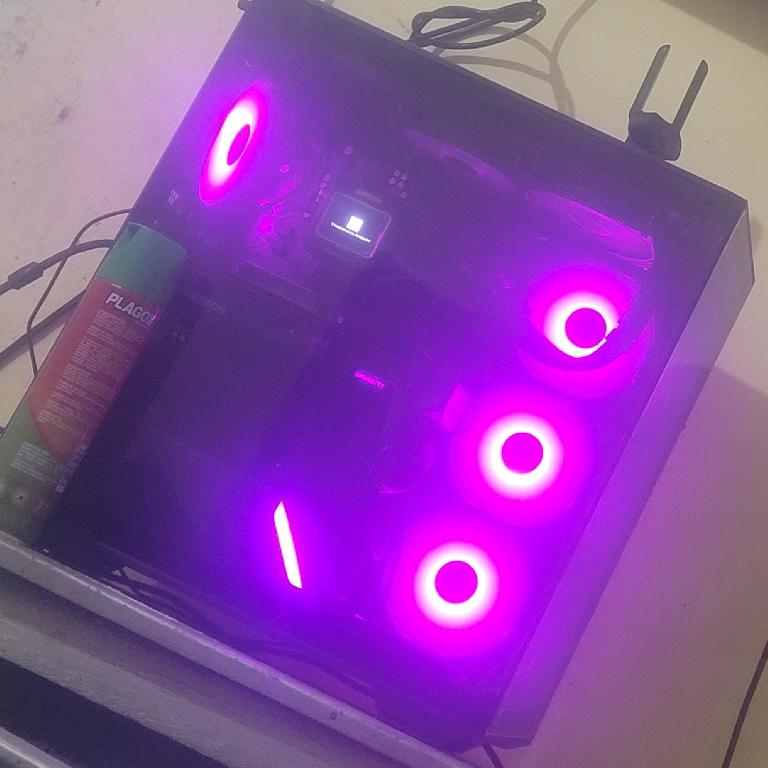 Placa base ASRock A620M-HDV/M.2 AM5 DDR5 ️   CPU AMD Ryzen 5 9600X  R Foto 7302961-1.jpg