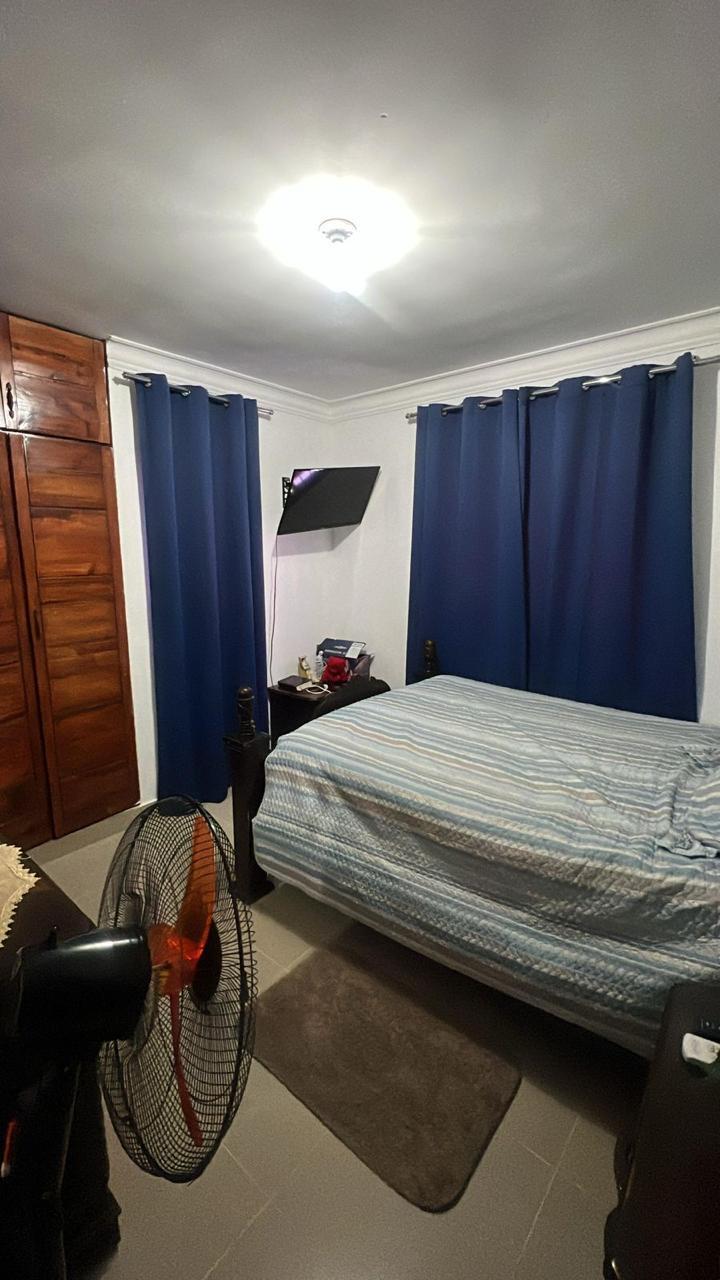 Apartamento 4to. Nivel de tres habitaciones en Vista Hermosa Foto 7302995-6.jpg