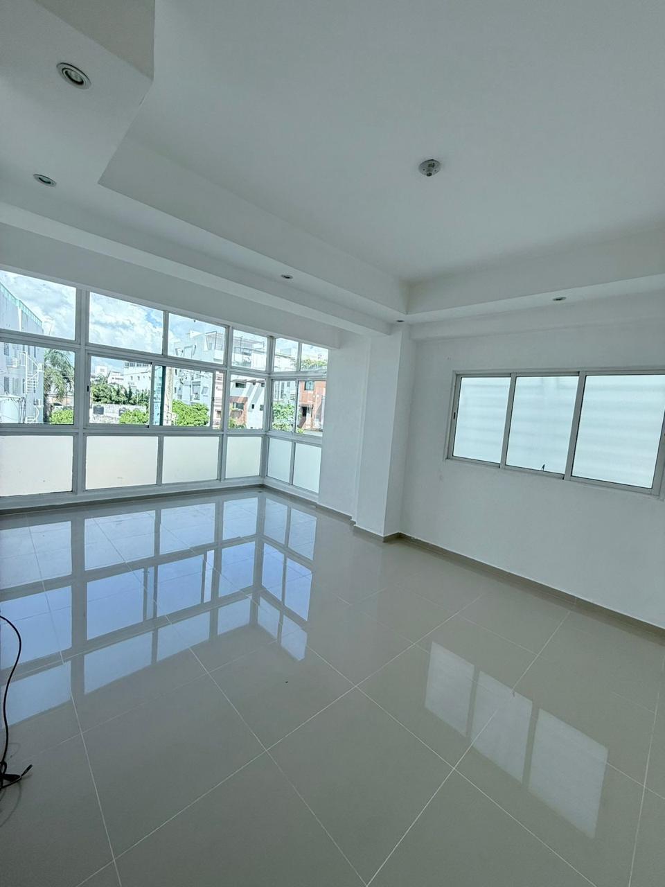 APARTAMENTO EN ALQUILER EN LOS RESTAURADORES    Foto 7303019-1.jpg