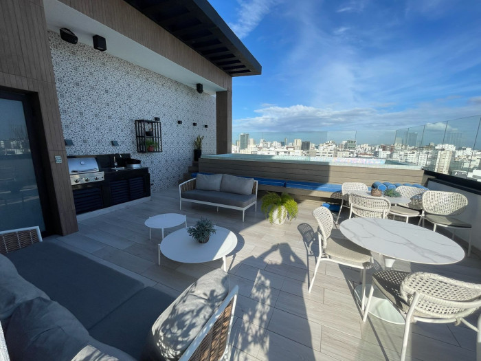 De Oportunidad! Venta de Penthouse en Evaristo Morales Santo Domingo Foto 7303020-11.jpg
