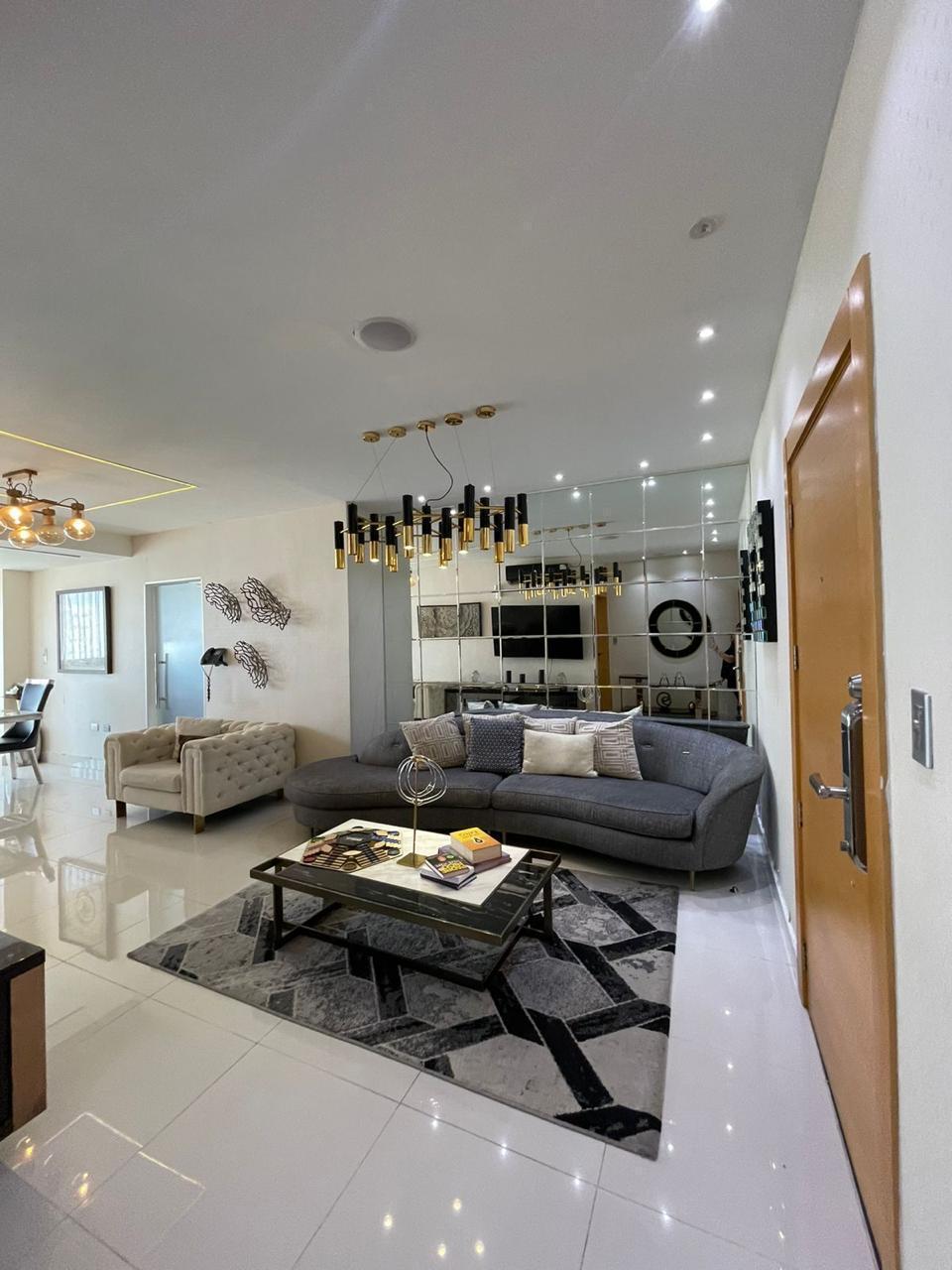 Apartamento Amueblado de tres habitaciones en La Esperilla Foto 7303045-7.jpg