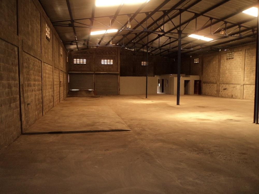 Alquilo Nave de 700 m2 Próximo a Autopista Duarte Foto 7303071-4.jpg