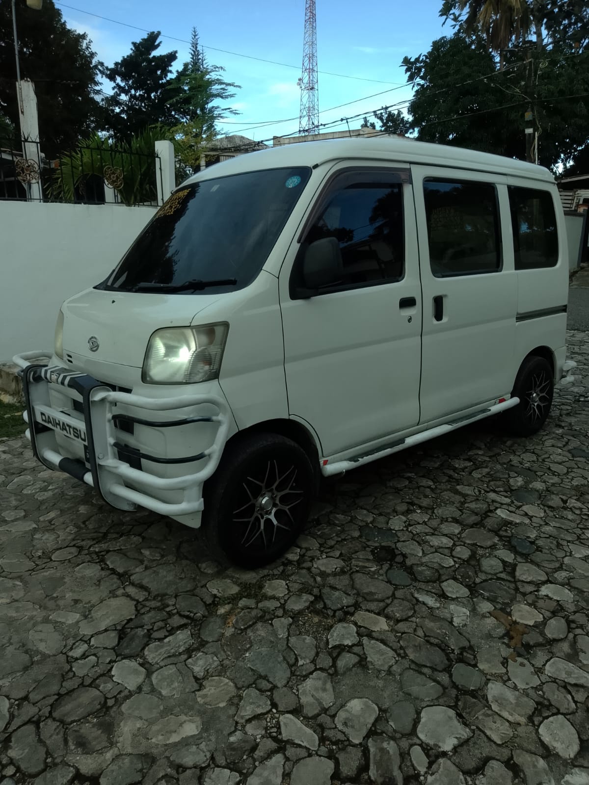 Minivan Daihatsu Hijet 2015 en excelentes condiciones Foto 7303108-2.jpg
