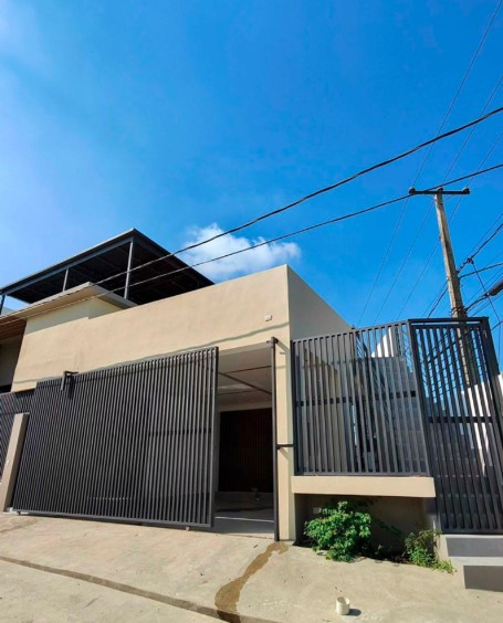 ???? CASA EN VENTA PRÓXIMO A HIPER OLÉ JOAQUN BALAGUER – SANTIAGO Foto 7303114-1.jpg
