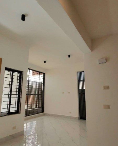???? CASA EN VENTA PRÓXIMO A HIPER OLÉ JOAQUN BALAGUER – SANTIAGO Foto 7303114-4.jpg