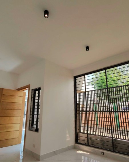 ???? CASA EN VENTA PRÓXIMO A HIPER OLÉ JOAQUN BALAGUER – SANTIAGO Foto 7303114-5.jpg