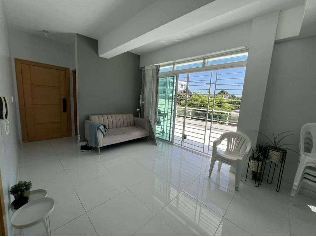 Apartamento Avenida Independencia segundo piso 160m tres habitaciones  Foto 7303147-1.jpg