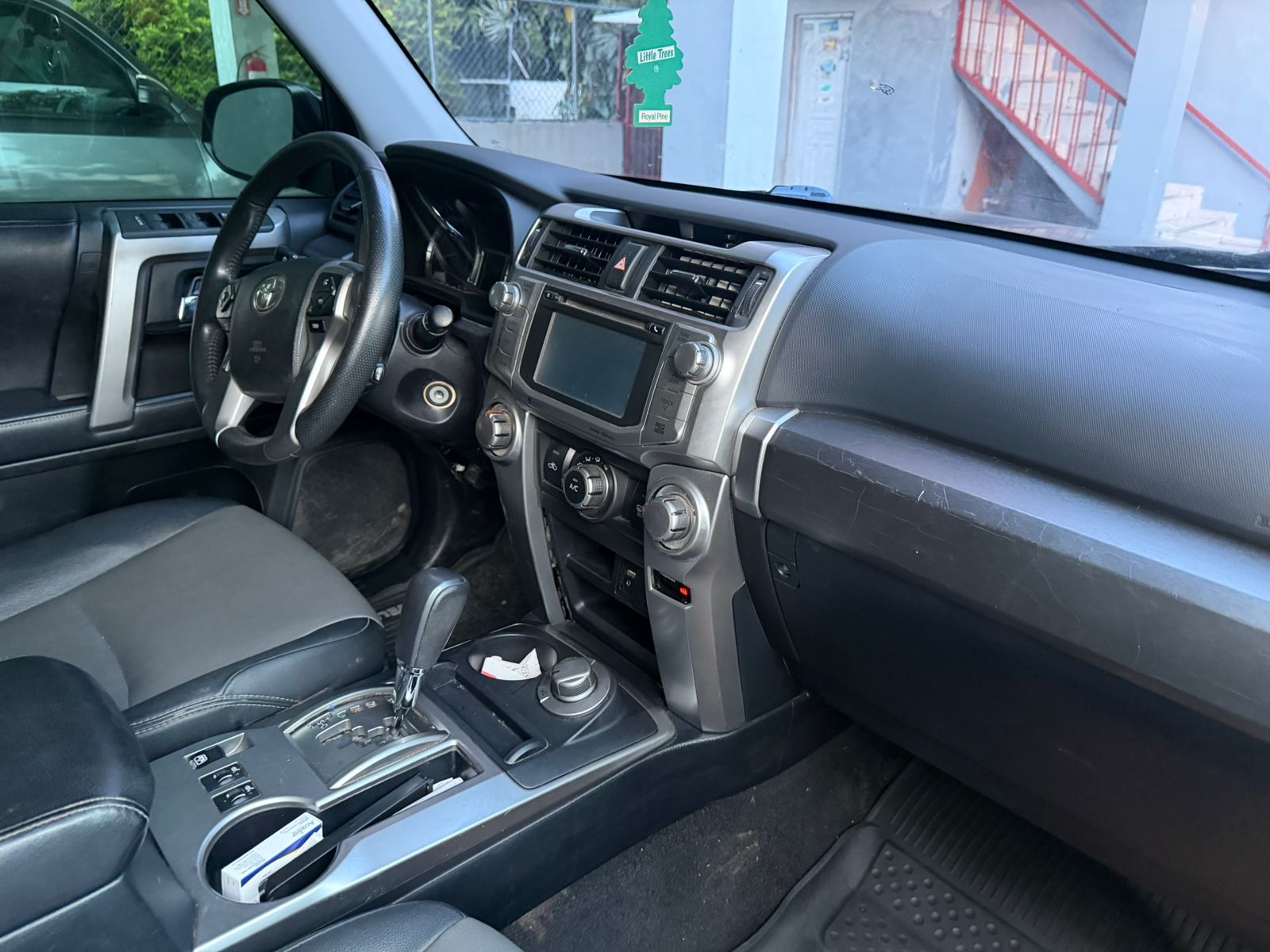 toyota 4runner 2017 Foto 7303200-3.jpg