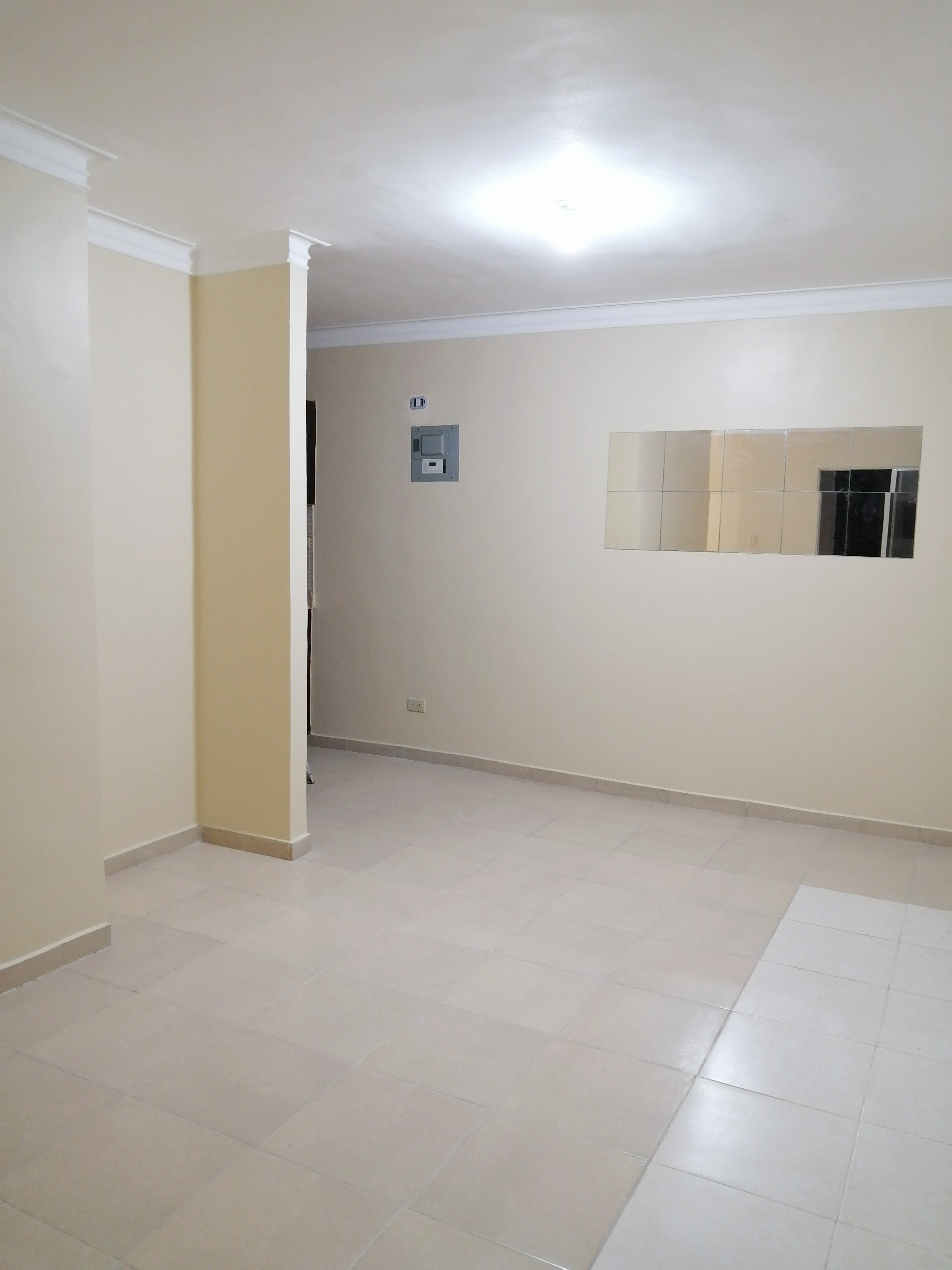 Apartamento en excelentes condiciones en alquiler en Residencial Carme Foto 7303231-2.jpg