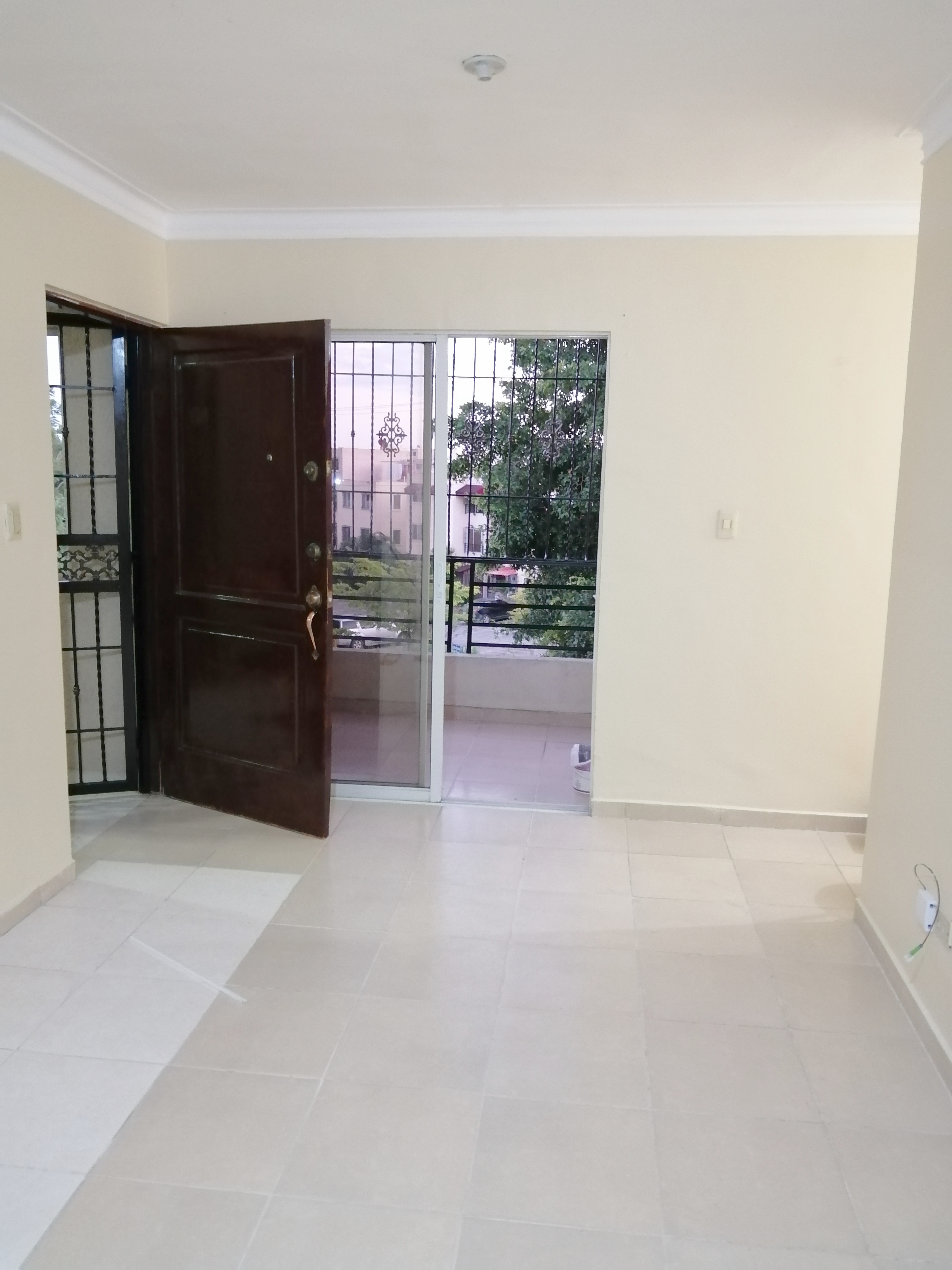 Apartamento en excelentes condiciones en alquiler en Residencial Carme Foto 7303231-3.jpg