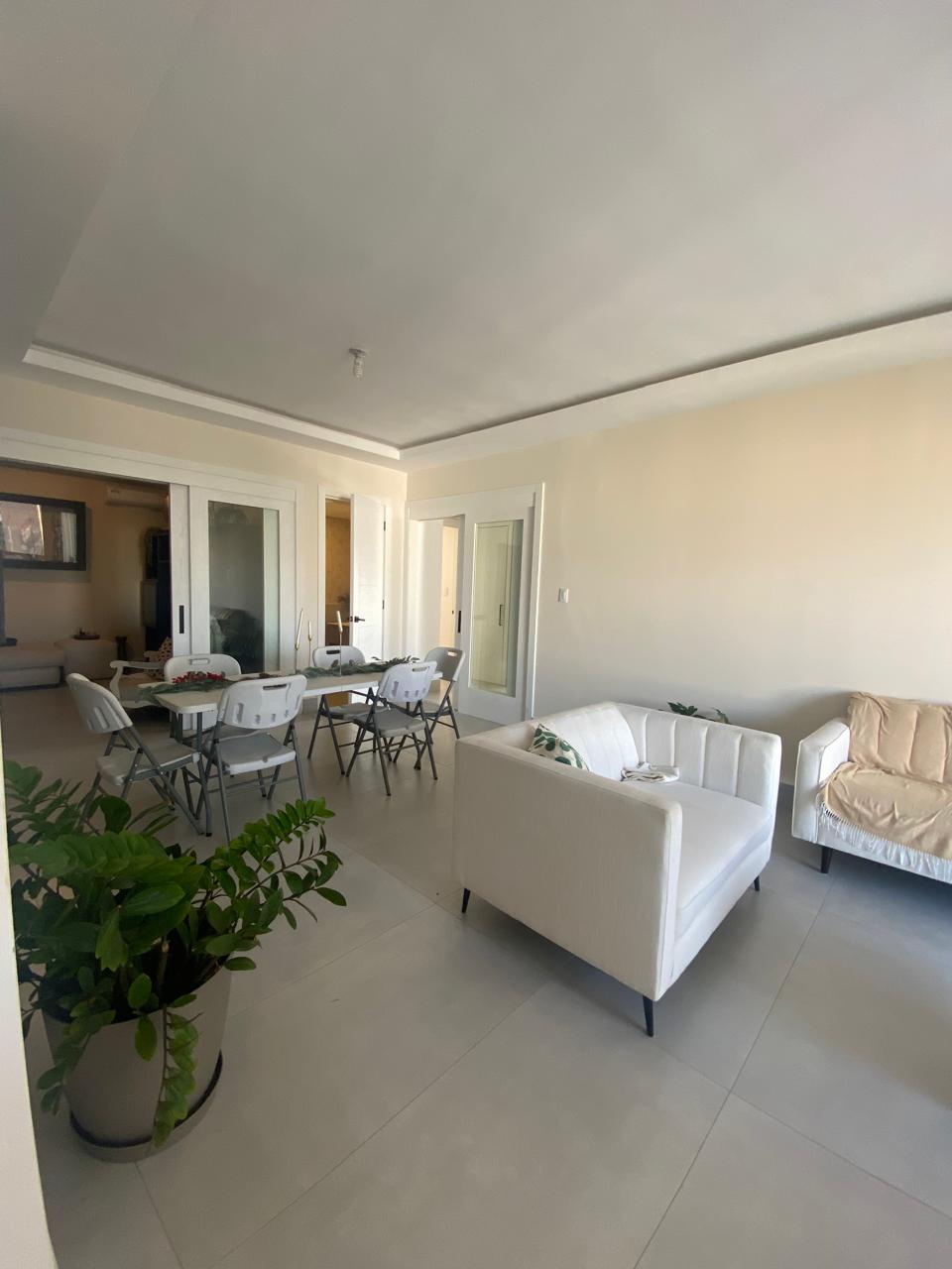 Acogedor partamento familiar en venta en Evaristo Morales Santo Doming Foto 7303252-3.jpg