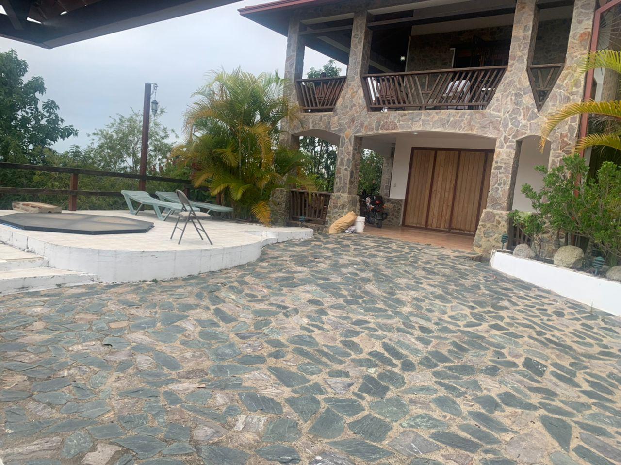 3 VILLAS POR EL PRECIO DE 1  SOLAR PREMIUM EN JARABACOA 1670 Mts.2 de  Foto 7303303-13.jpg