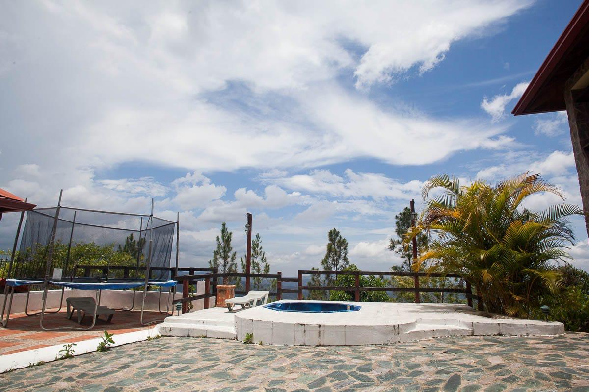 3 VILLAS POR EL PRECIO DE 1  SOLAR PREMIUM EN JARABACOA 1670 Mts.2 de  Foto 7303303-15.jpg