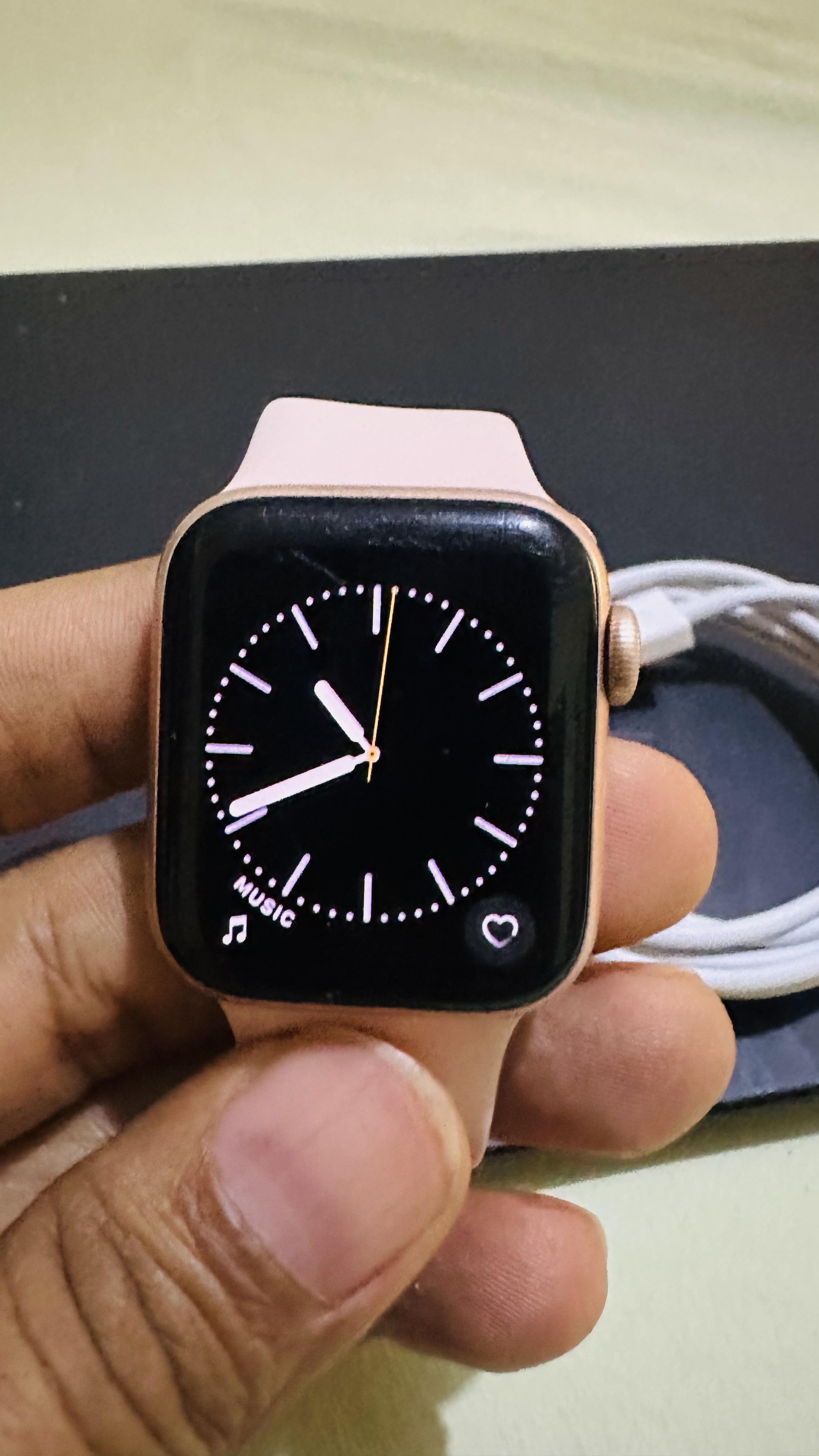 APPLE WATCH SE 40MM ROSE GOLD LTE ????⌚️ Foto 7303306-2.jpg