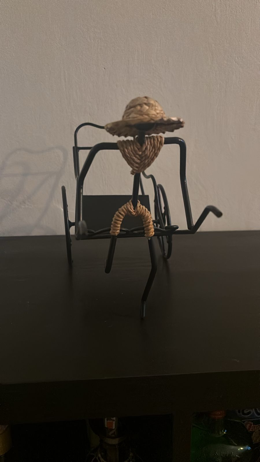 Porta Corcho  y Porta vino decorativo Foto 7303429-3.jpg