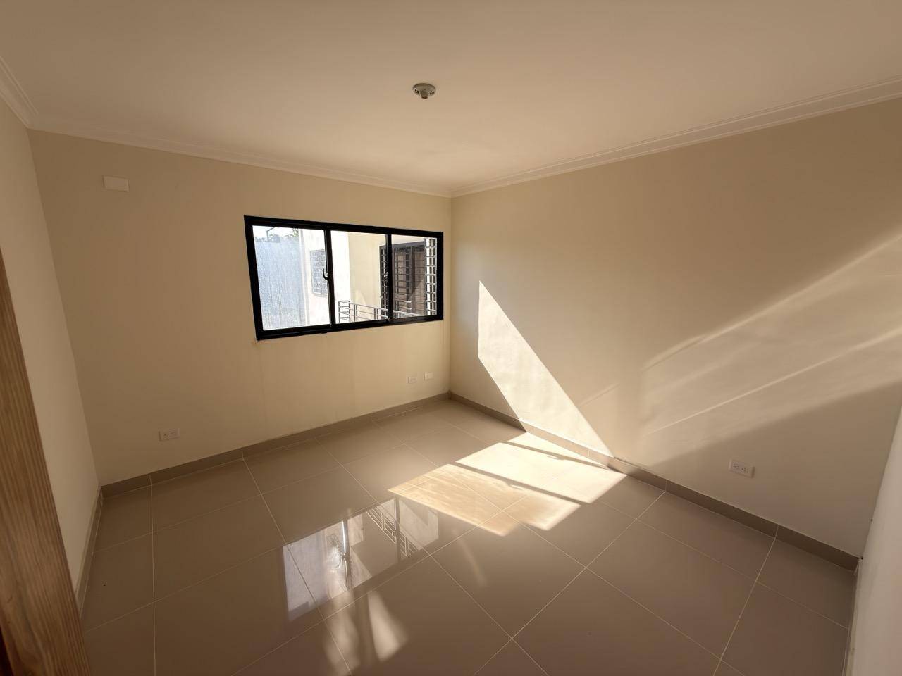 Apartamentos de 3 habitaciones en la Marginal de Las Americas Foto 7303504-8.jpg