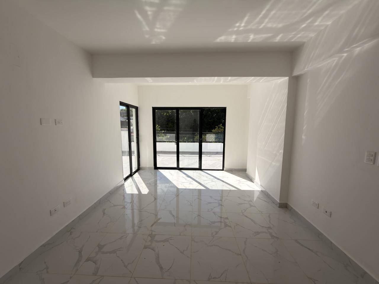 Apartamentos de 3 a 4 habitaciones en Reparto Los Tres Ojos Foto 7303505-11.jpg