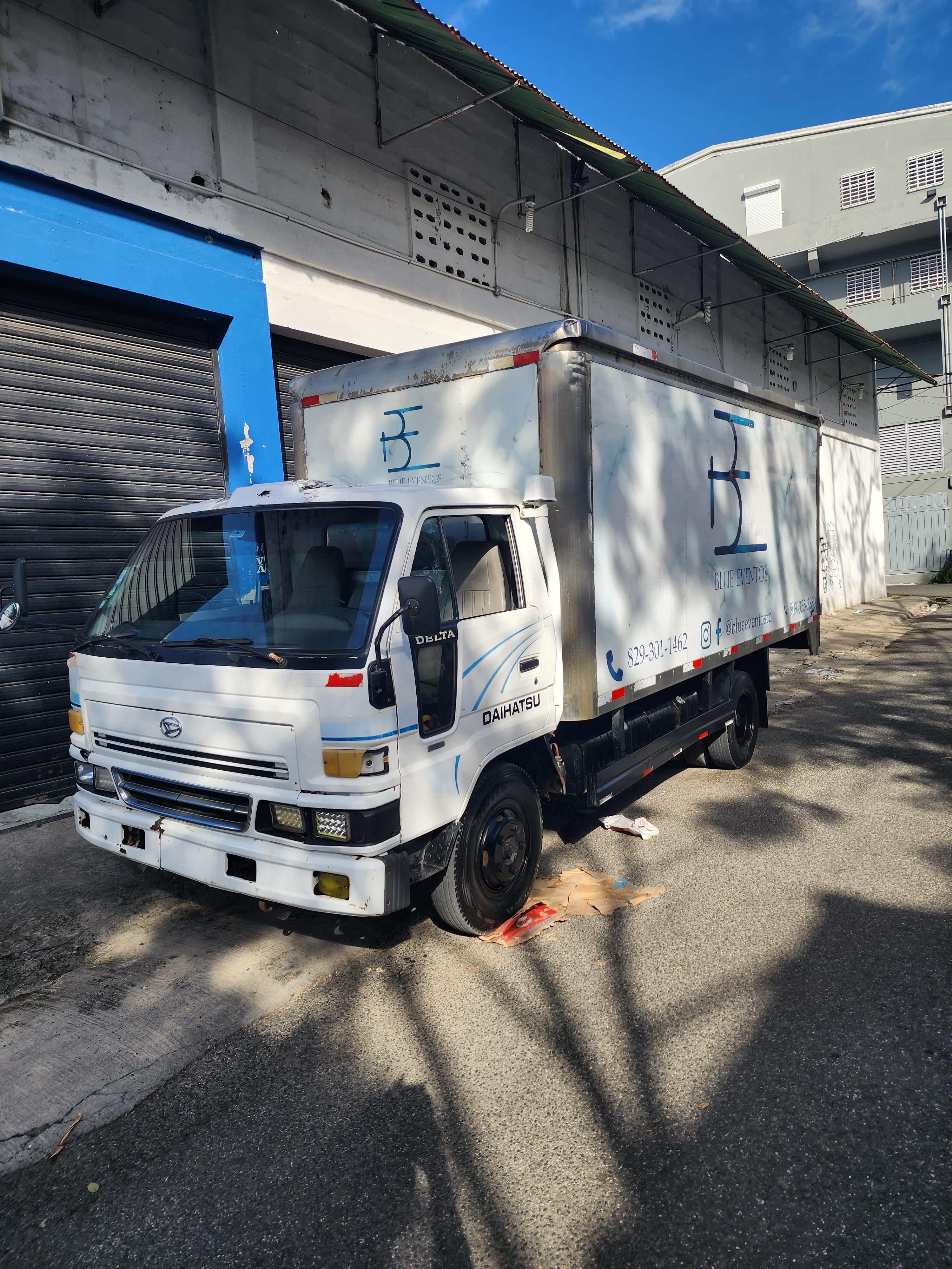 DAIHATSU DELTA 2001 EXCWLENTED CONDICIONES  Foto 7303748-5.jpg