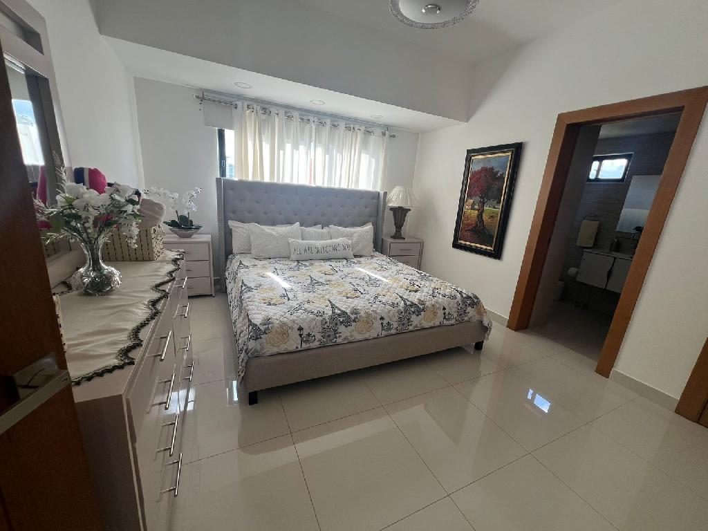 Apartamento en venta - Bella Vista amueblado Santo Domingoc Foto 7303800-3.jpg