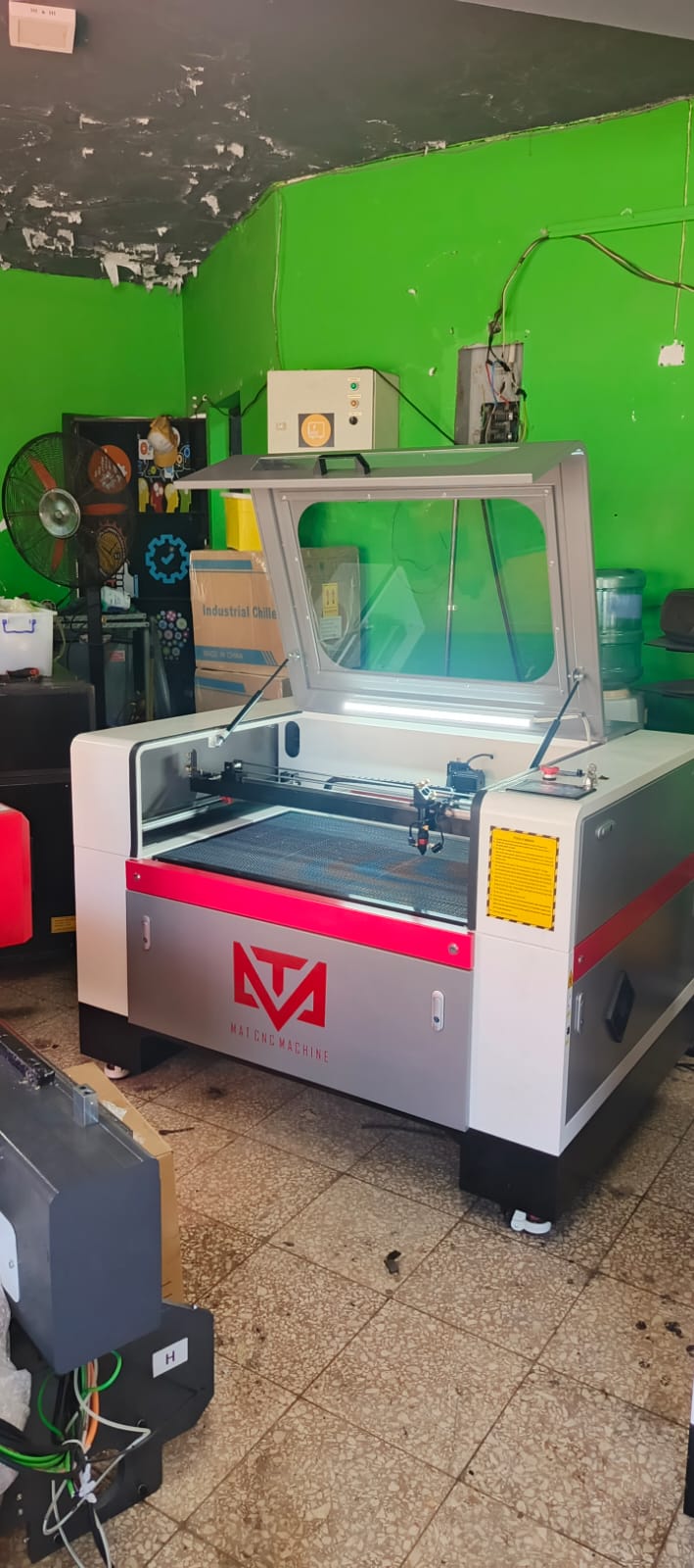 CNC LASER 24X36 DE 100W Foto 7303811-2.jpg