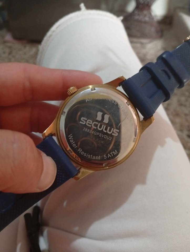 Relojes Seculus Foto 7303907-3.jpg
