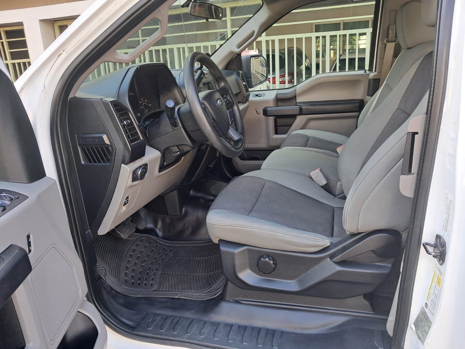 Ford F150 2019  Foto 7303991-6.jpg