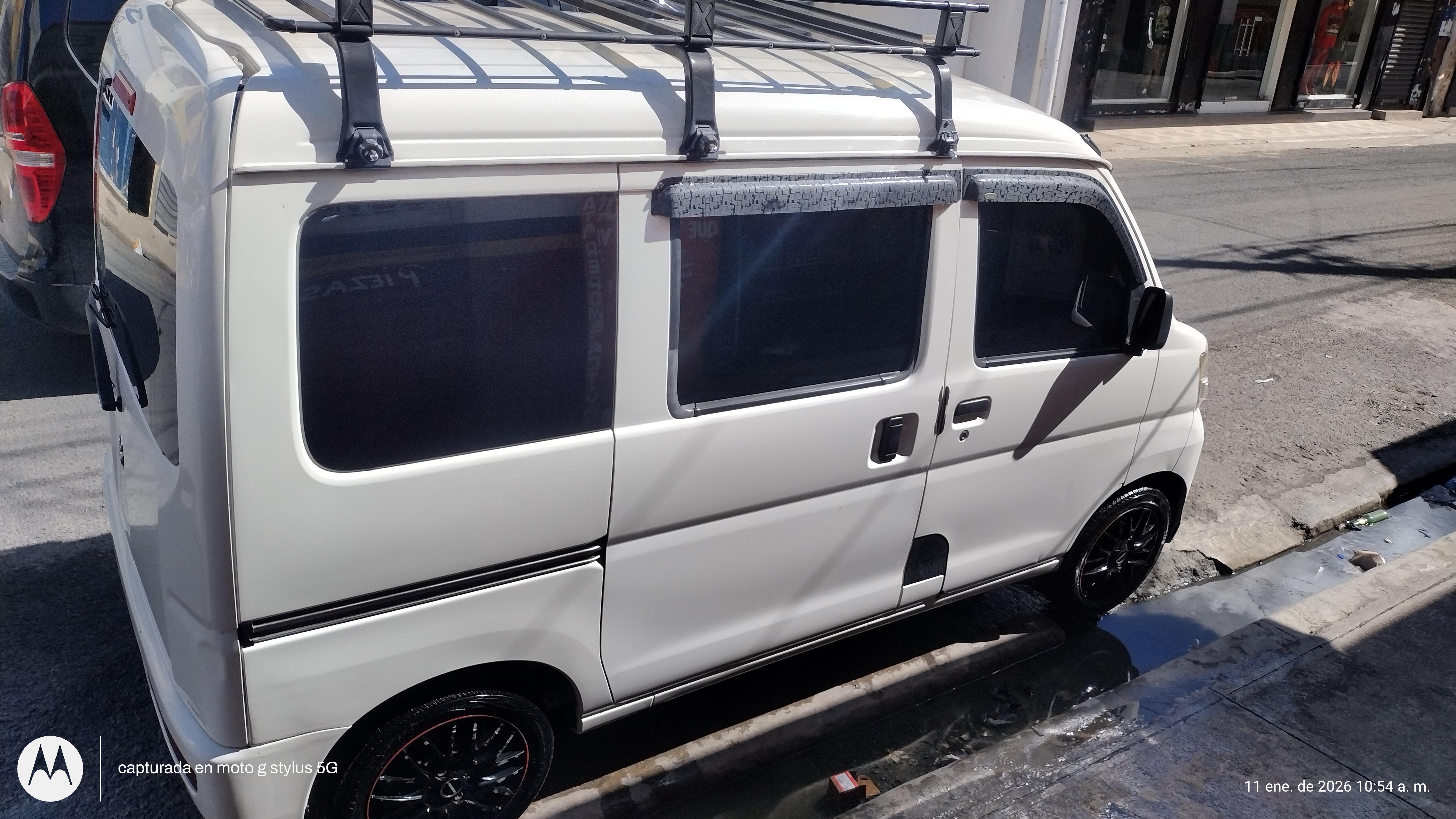 Toyota pixis van en La Romana Foto 7303992-6.jpg