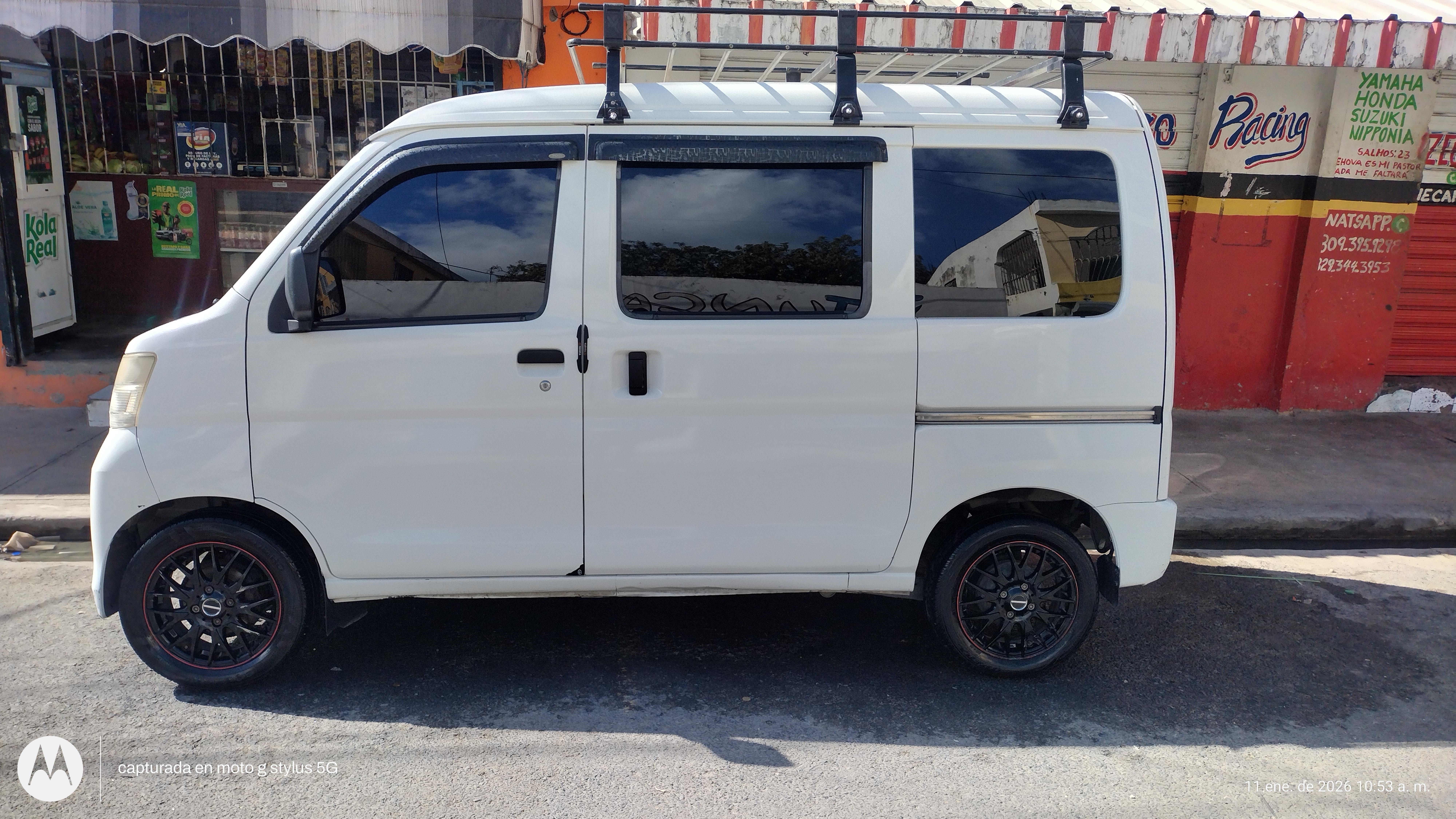 Toyota pixis van en La Romana Foto 7303992-8.jpg