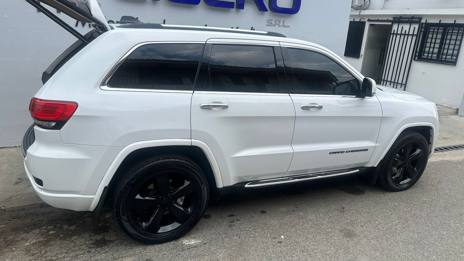 Se vende Jeep Grand Cherokee en Espaillat Foto 7303996-2.jpg