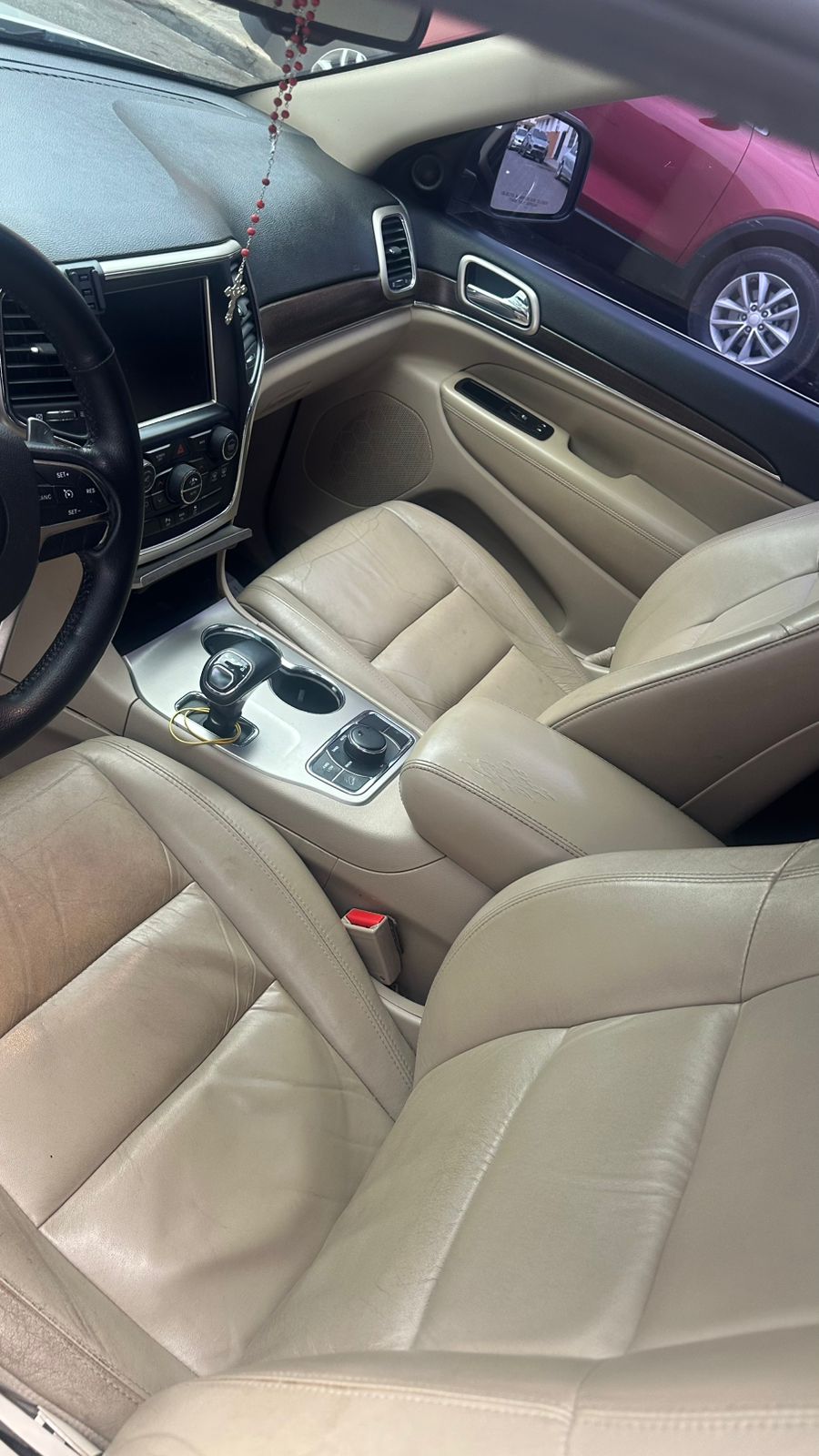Se vende Jeep Grand Cherokee en Espaillat Foto 7303996-7.jpg