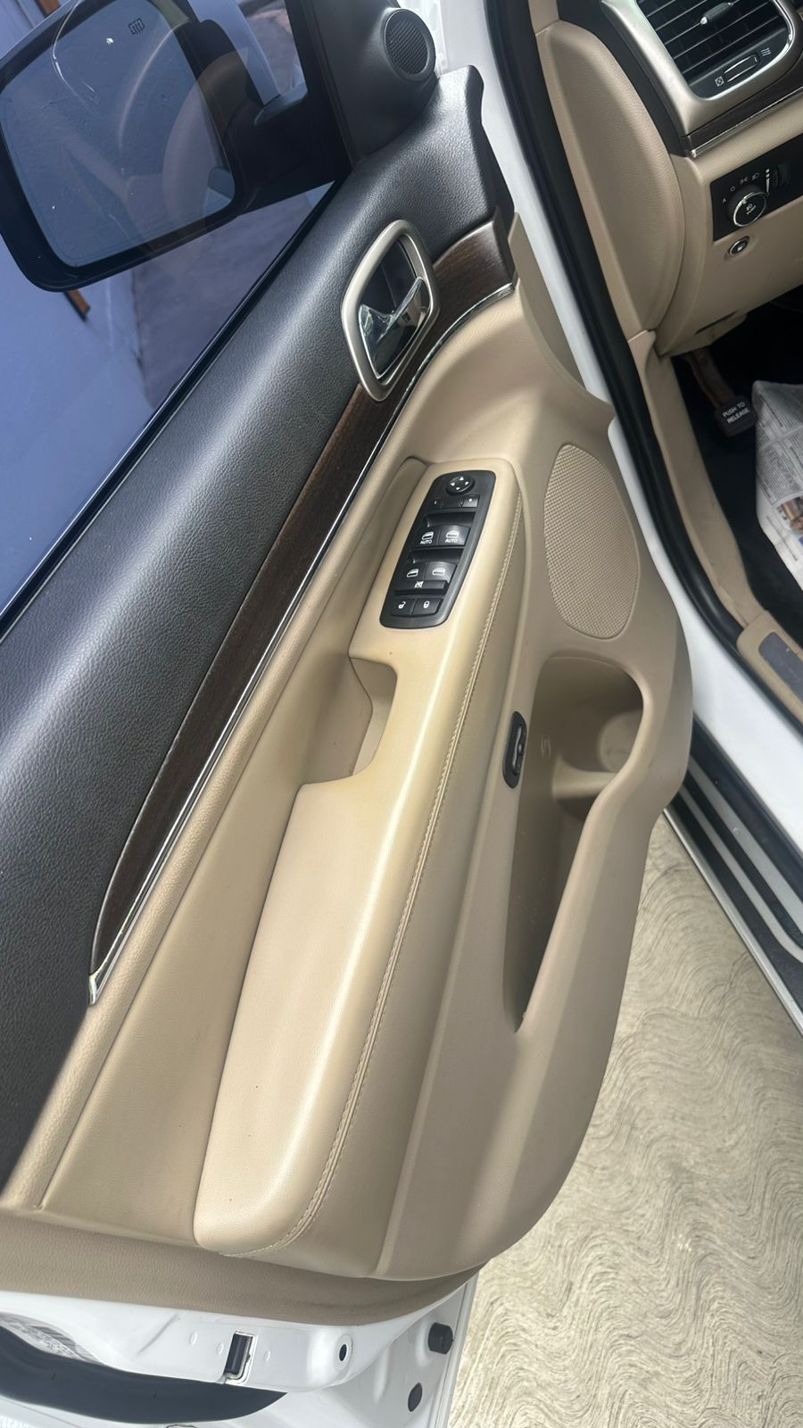 Se vende Jeep Grand Cherokee en Espaillat Foto 7303996-8.jpg