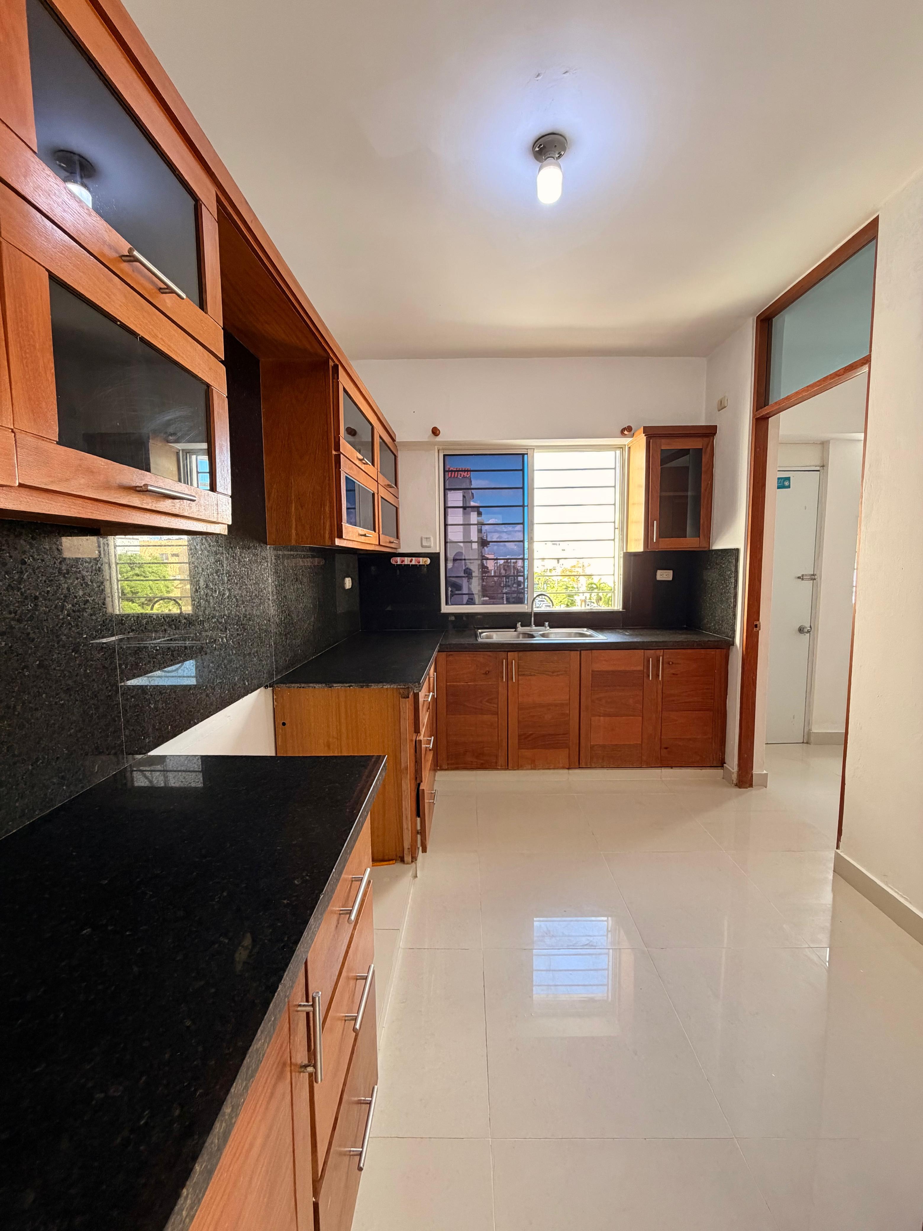 ALQUILER DE APARTAMENTO FAMILIAR EN EL MILLON Foto 7304017-4.jpg
