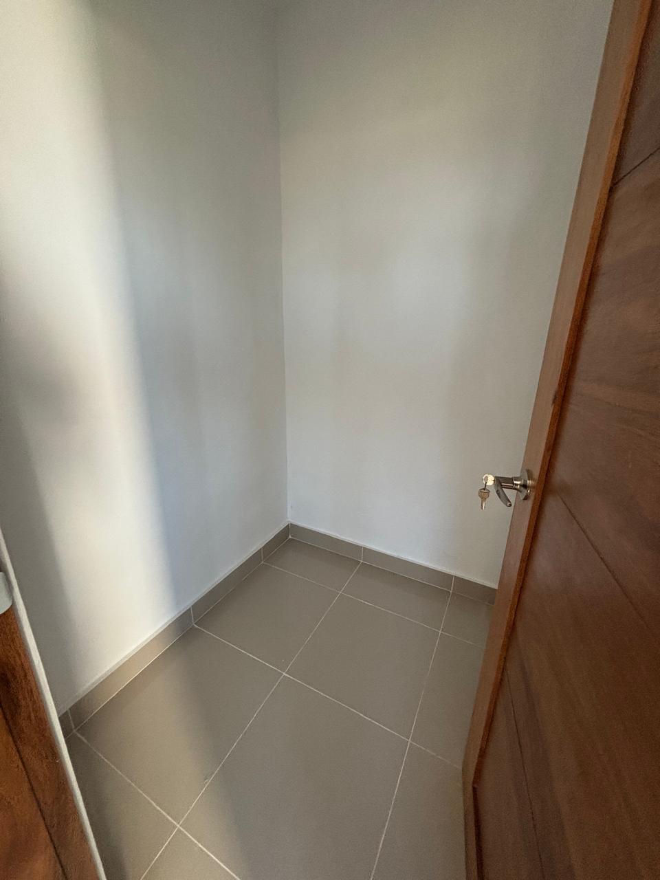 Apartamento en Venta en Av. República de Colombia Santo Domingo Foto 7304028-14.jpg