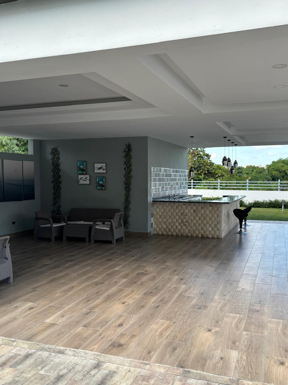 Apartamento en Venta en Av. República de Colombia Santo Domingo Foto 7304028-2.jpg