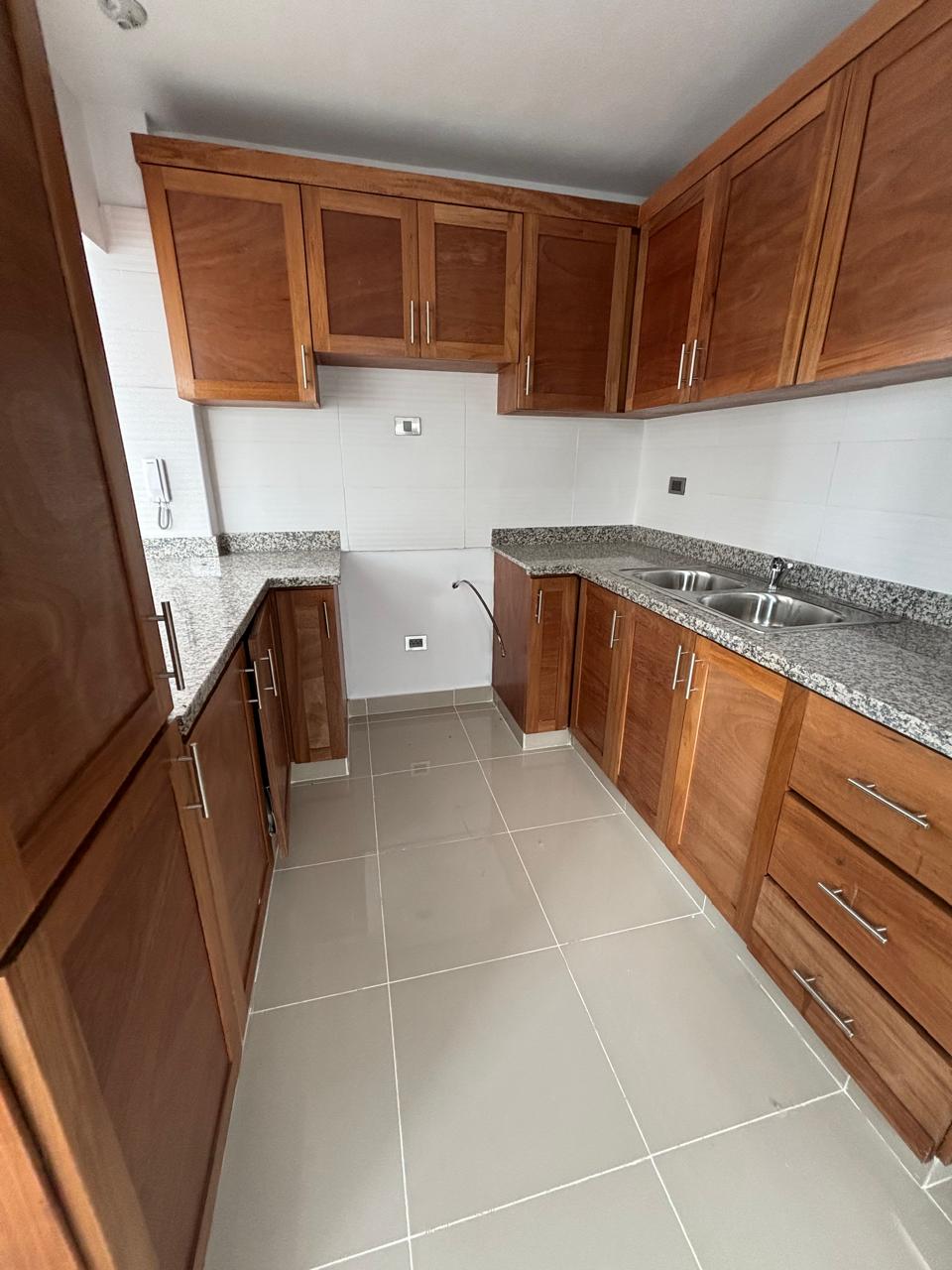 Apartamento en Venta en Av. República de Colombia Santo Domingo Foto 7304028-7.jpg