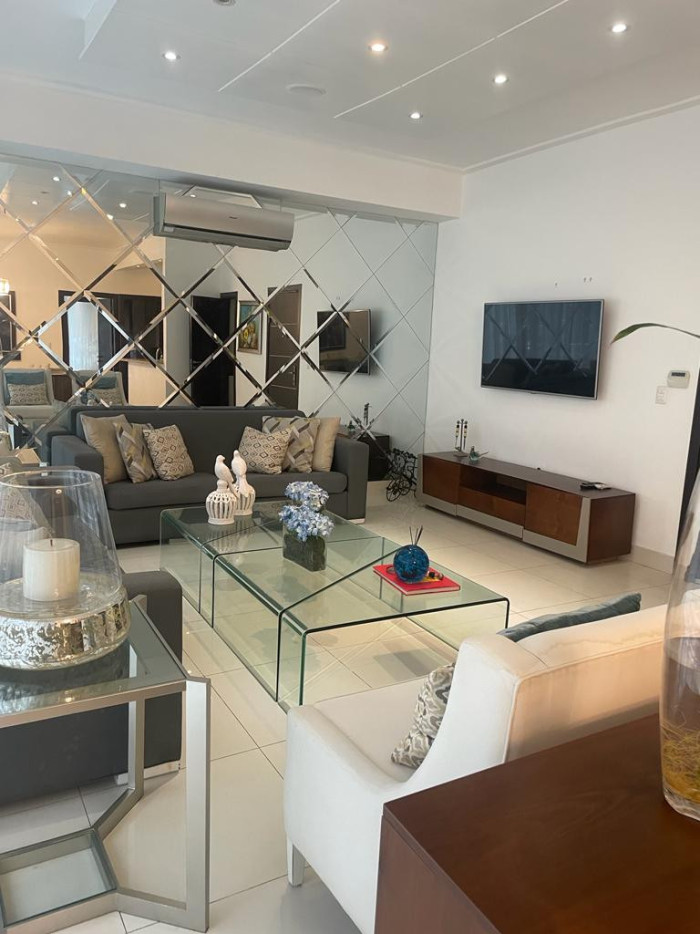 Venta o Alquiler apartamento amueblado en Naco Foto 7304031-12.jpg
