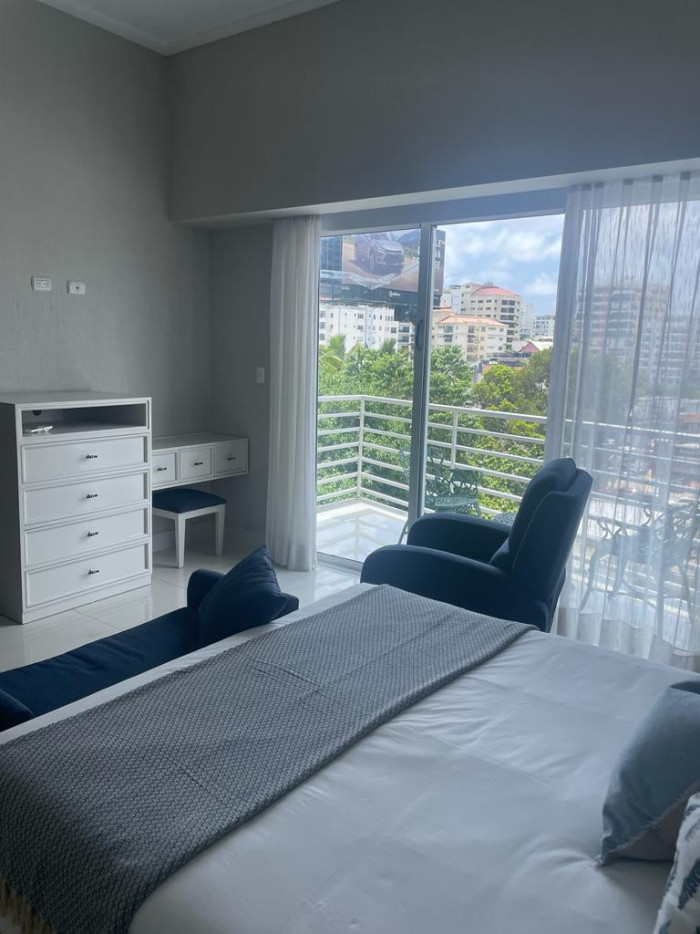Venta o Alquiler apartamento amueblado en Naco Foto 7304031-14.jpg