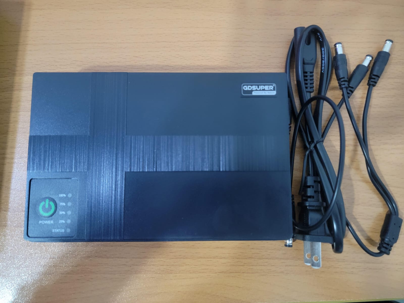Mini UPS HNE-032 8800mAh Compacto para Routers Cámaras PoE Emergencias Foto 7304086-4.jpg