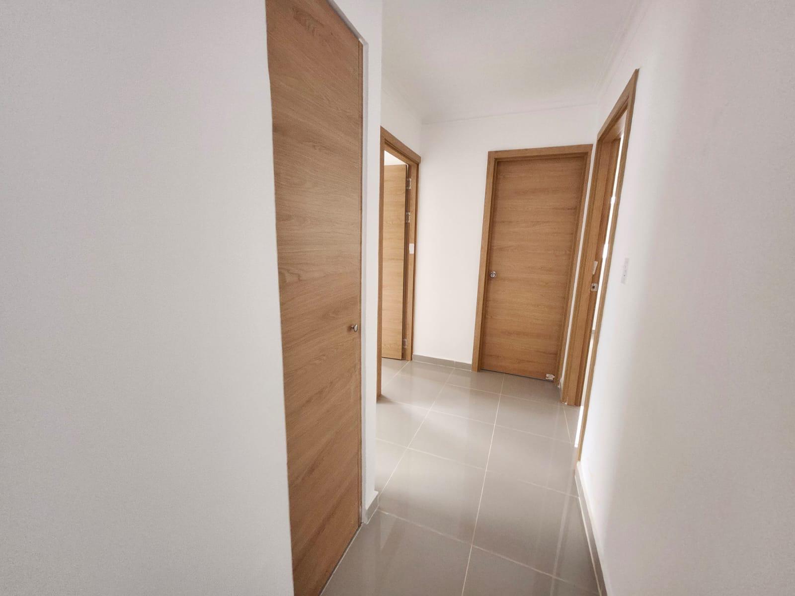 Apartamento NUEVO en alquiler –  Santo Domingo Este Foto 7304191-4.jpg