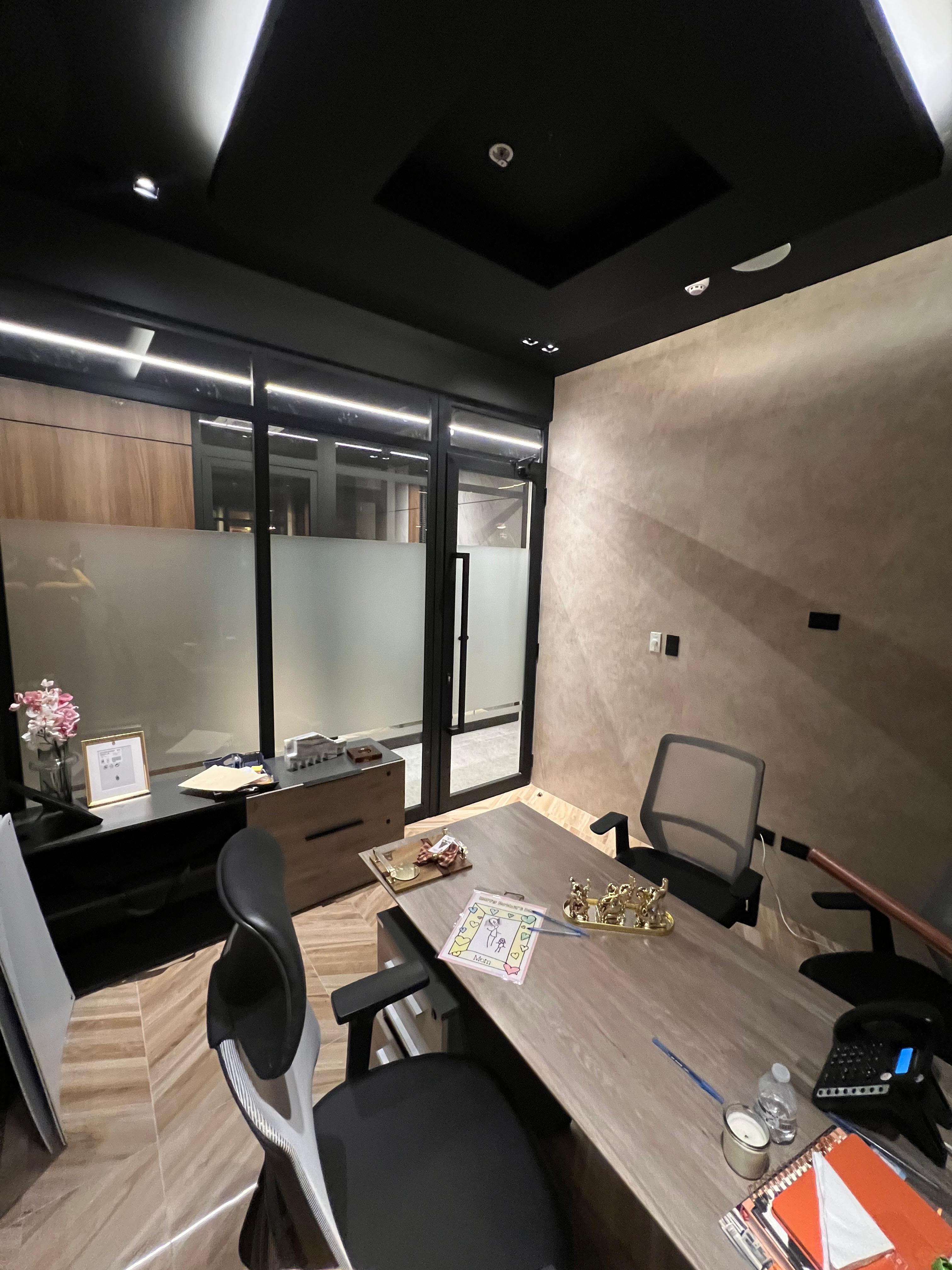 Venta de Oficina ejecutiva en moderna Torre en Piantini. Foto 7304192-7.jpg