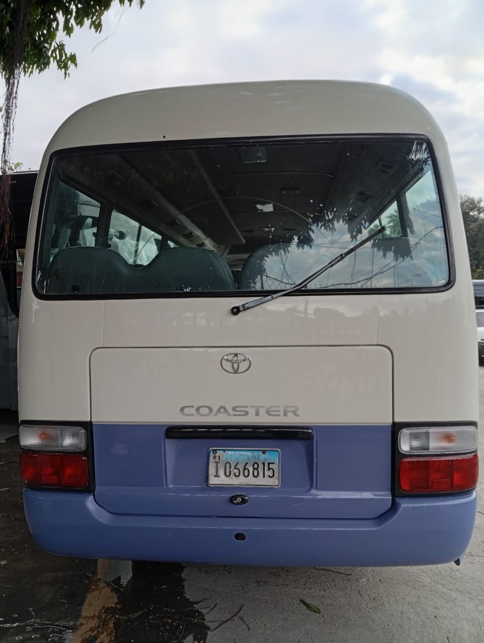 Vendo Toyota Coaster de oportunidad  Foto 7304221-10.jpg