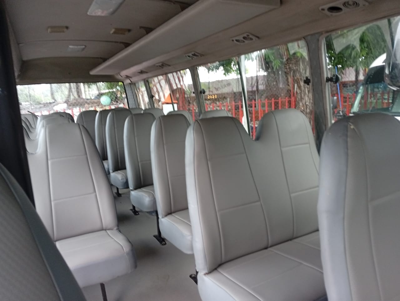 Vendo Toyota Coaster de oportunidad  Foto 7304221-6.jpg