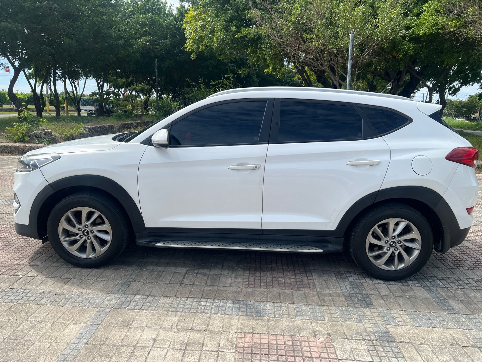 HYUNDAI TUCSON 2017 MOTOR DOCH Foto 7304231-11.jpg