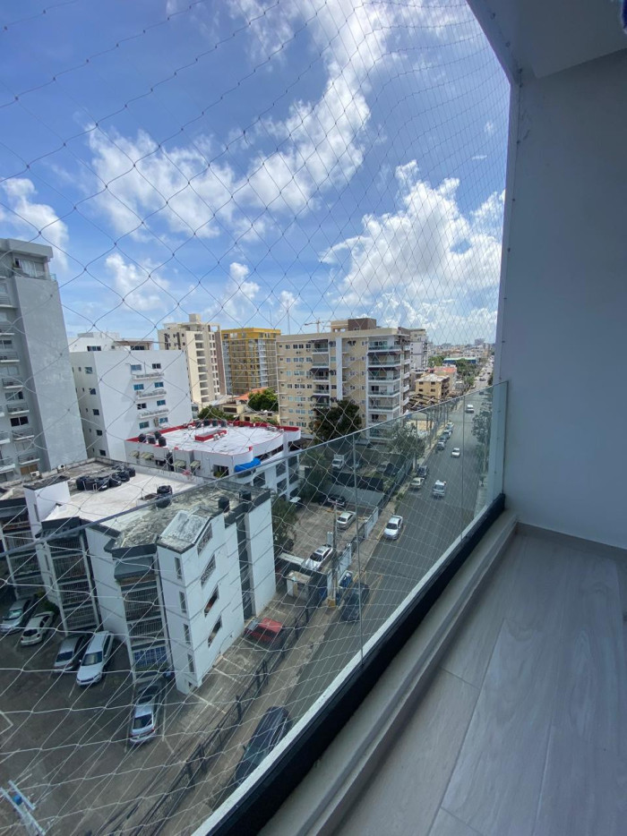 Apartamento en Alquiler Linea Blanca Evaristo Morales Foto 7304336-1.jpg