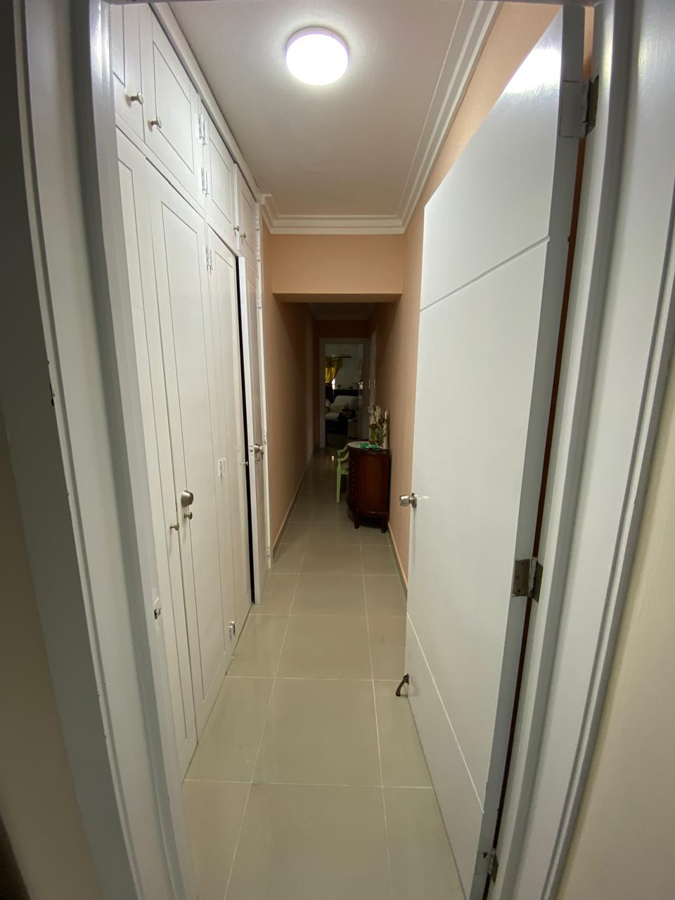 En Venta Apartamento en Evaristo Morales Foto 7304429-12.jpg