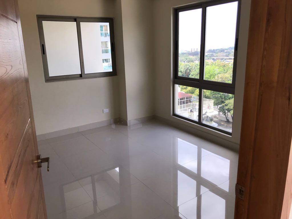 Apartamento de dos hab en La Esperilla con balcon Foto 7304453-8.jpg