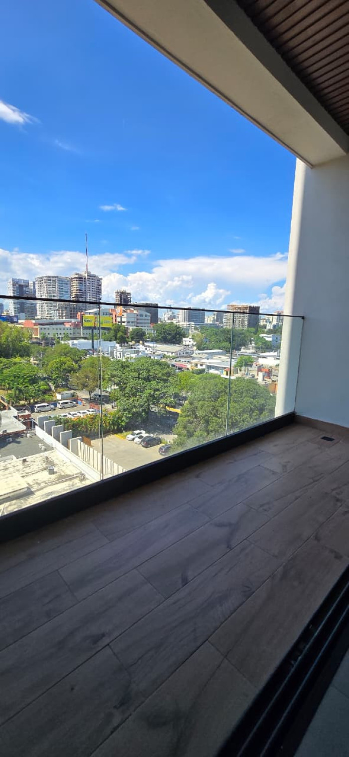Venta de apartamento en Bella Vista Santo Domingo Foto 7304548-15.jpg