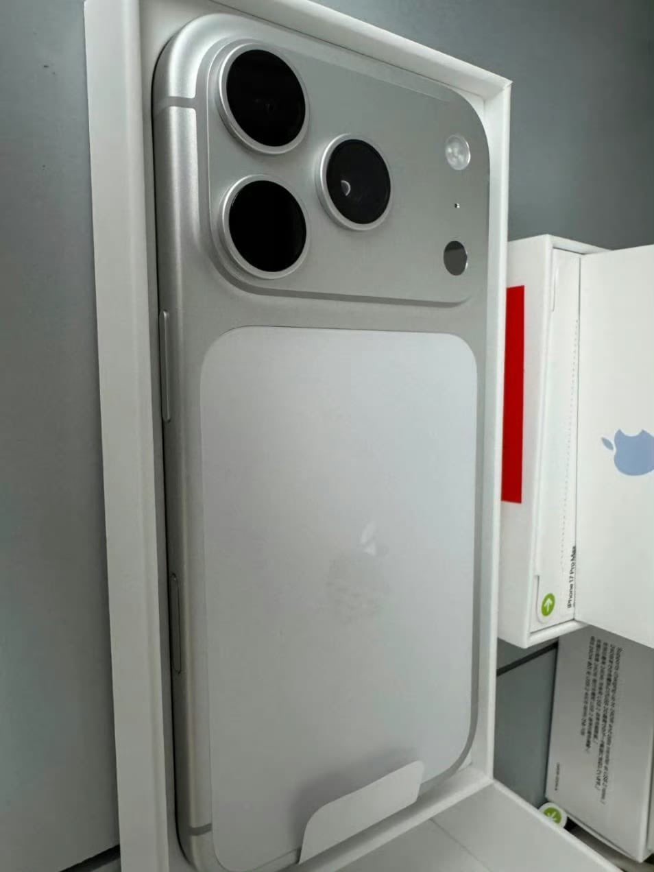 RD 48000.- Iphone 17 Pro Max 512 GB NUEVO Foto 7304701-1.jpg
