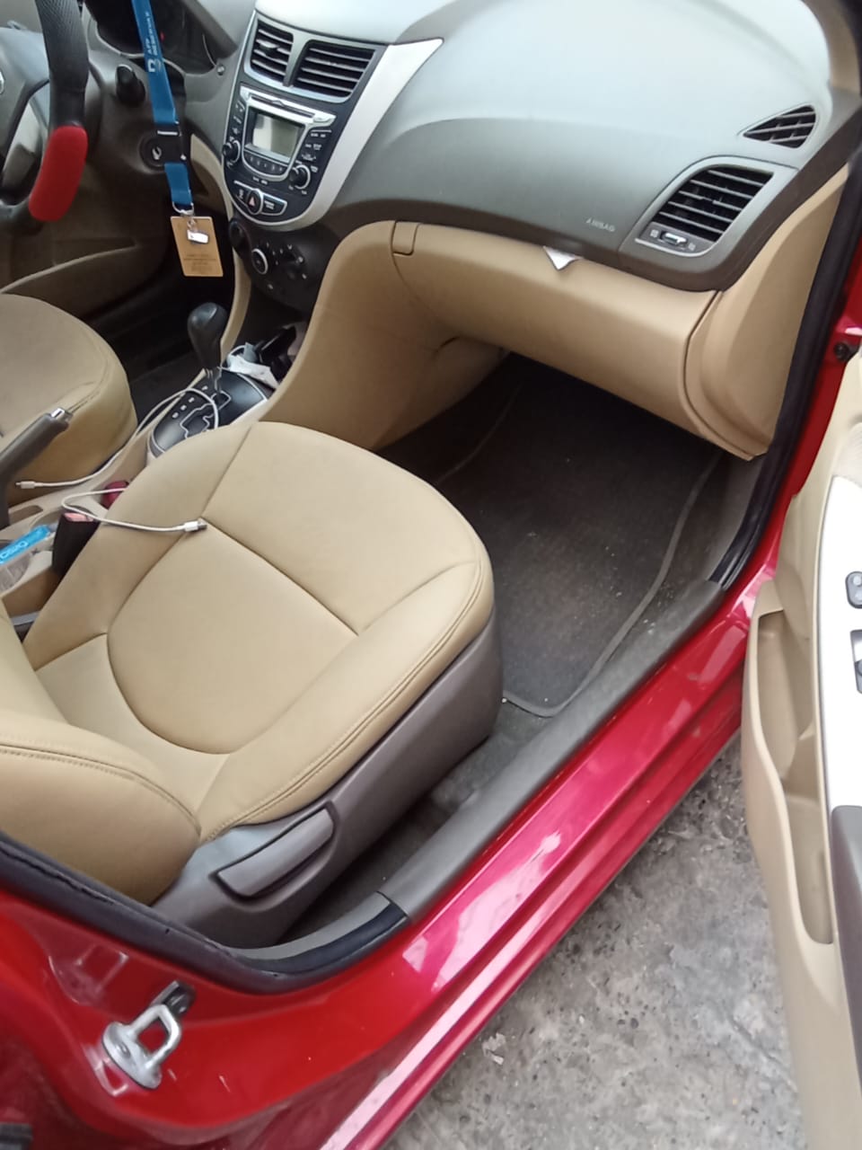 Hyundai Accent 2013 en Venta — Excelente Precio Foto 7304704-9.jpg
