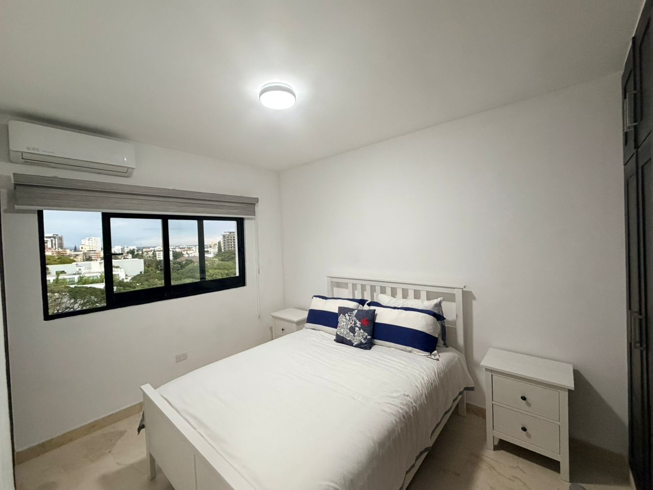 ???? APARTAMENTO AMUEBLADO DE LUJO EN RENTA  TORRE LA TRINITARIA Foto 7304786-5.jpg